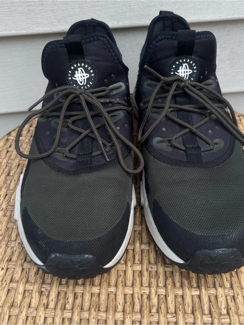 Nike Air Huarache Drift Olive Green Black Mens Size 11 Sneakers AH7334-300
